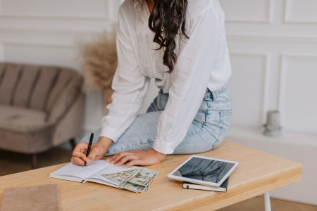 woman making budget